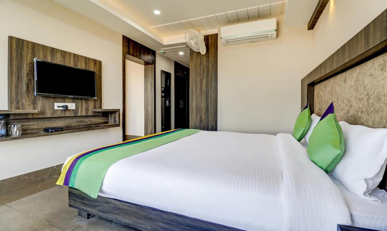 Hotel Bikalal, Биканер Экстерьер фото